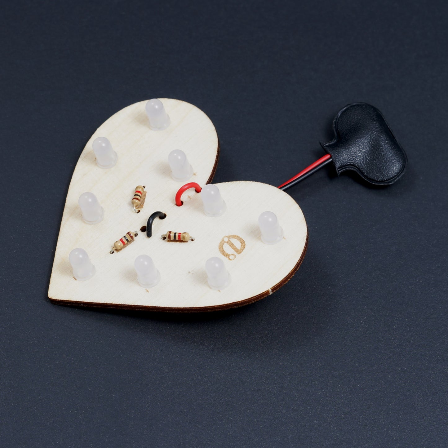 LED wooden heart RGB