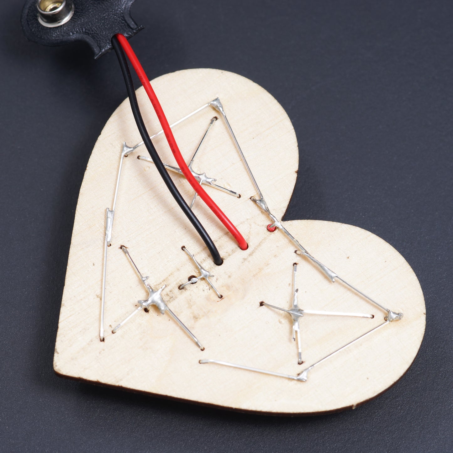 LED wooden heart RGB
