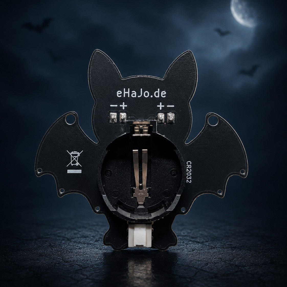 Fledermaus-Bausatz „Penny“ – blinkende RGB-Fledermaus zum Selberlöten